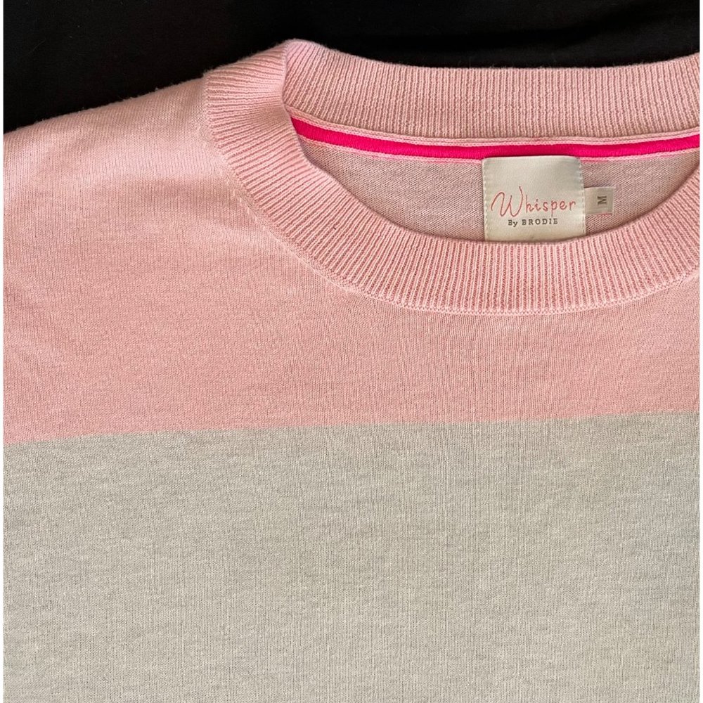 Brodie Cashmere Colorblock Scoop Neck Sweater in Pink, Gray & Coral - Picture 4 of 4